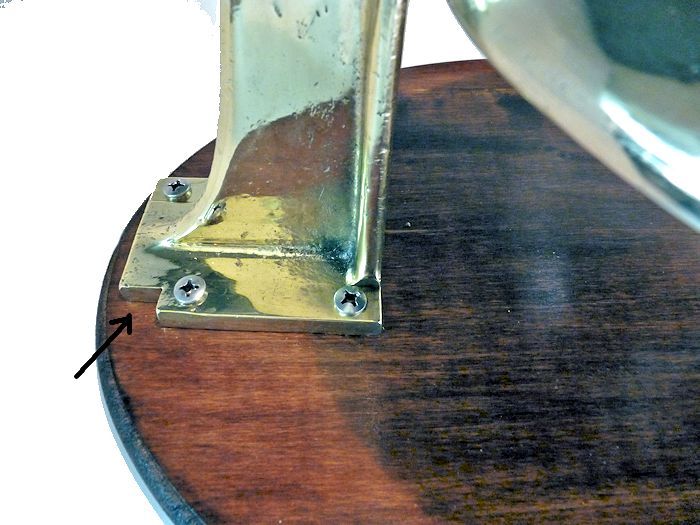Small notch cut in base of bracket image