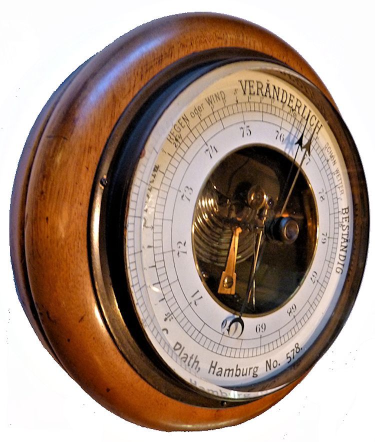 Partial side view of the Plath android barometer image