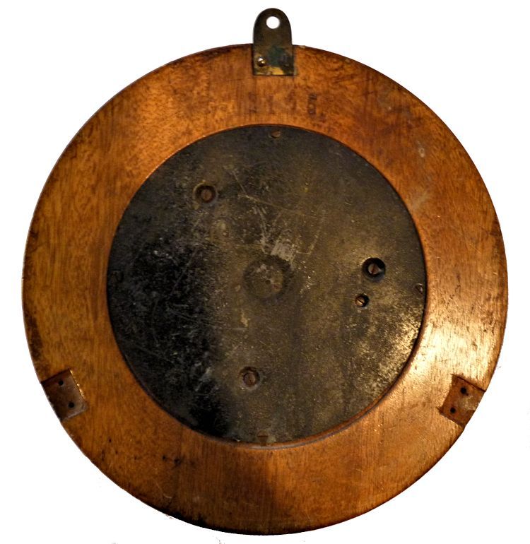 Back of Plat barometer's case image