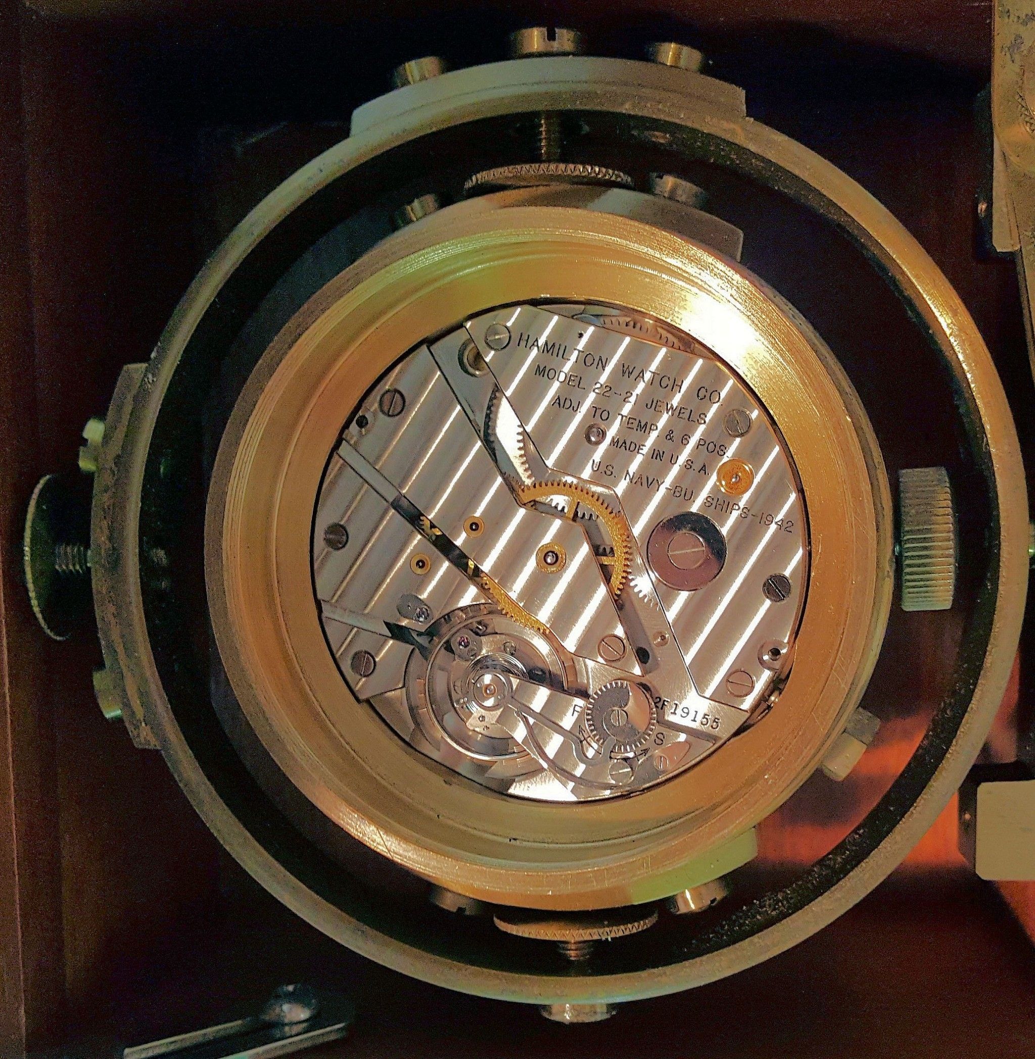Movement of this Hamilton M 22 deck clock image