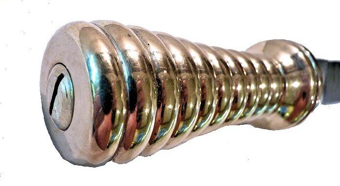 Pommel of French dive knife showing tang screw image