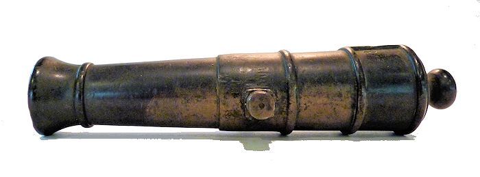 Sideview of Geroge I cannon barrel image
