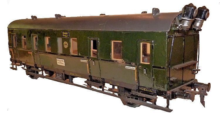 Partial rearview of 1st Class car of Germain train set image