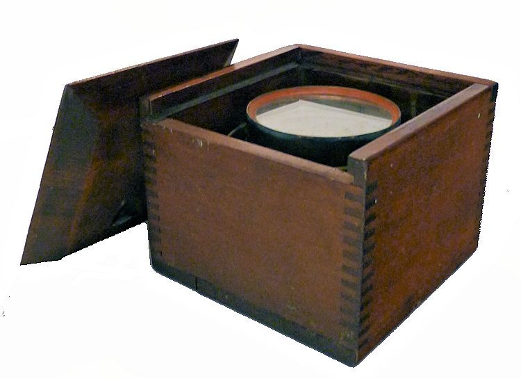 Robert Merrill Boxed Dinghy Compass image