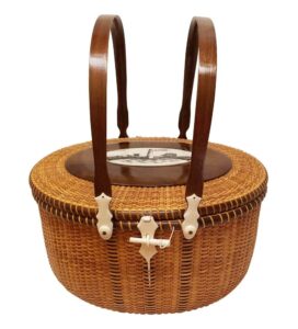 Beautiful Nantucket Lightship
Picnic Basket